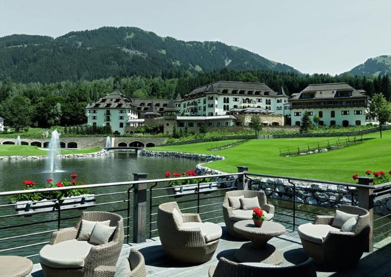 منتجع غراند سبا أروزا كيتزبوهيل المظهر الخارجي الصورة The resort