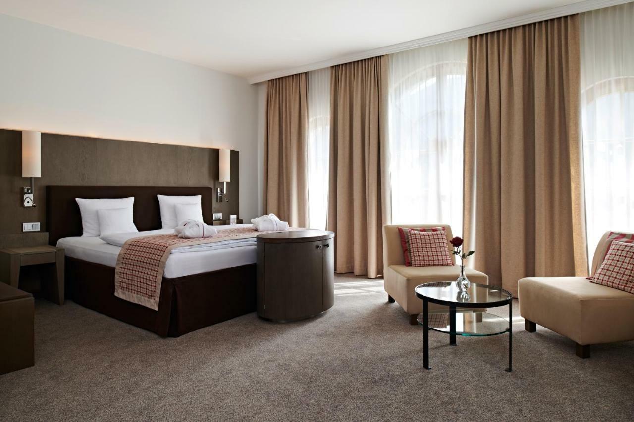 منتجع غراند سبا أروزا كيتزبوهيل المظهر الخارجي الصورة A room at the hotel